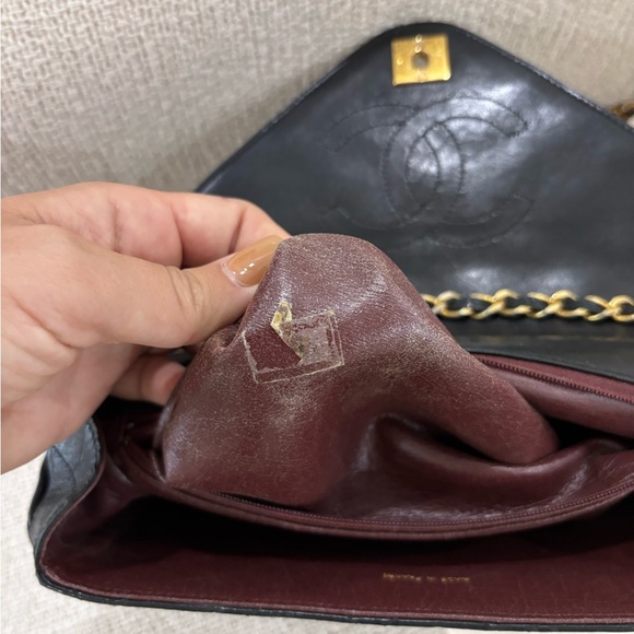 Authentic CHANEL black lambskin wild stitch vintage Diane bag - Picture 11 of 16